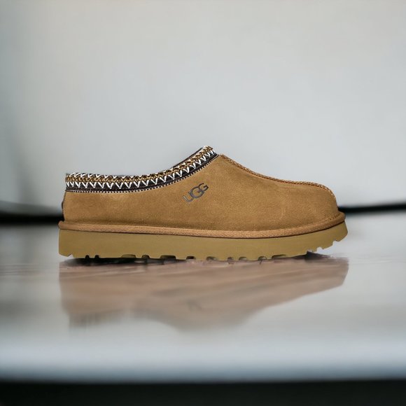 Women's UGG Tasman II Slipper in Chestnut Suede - Picture 4 of 6